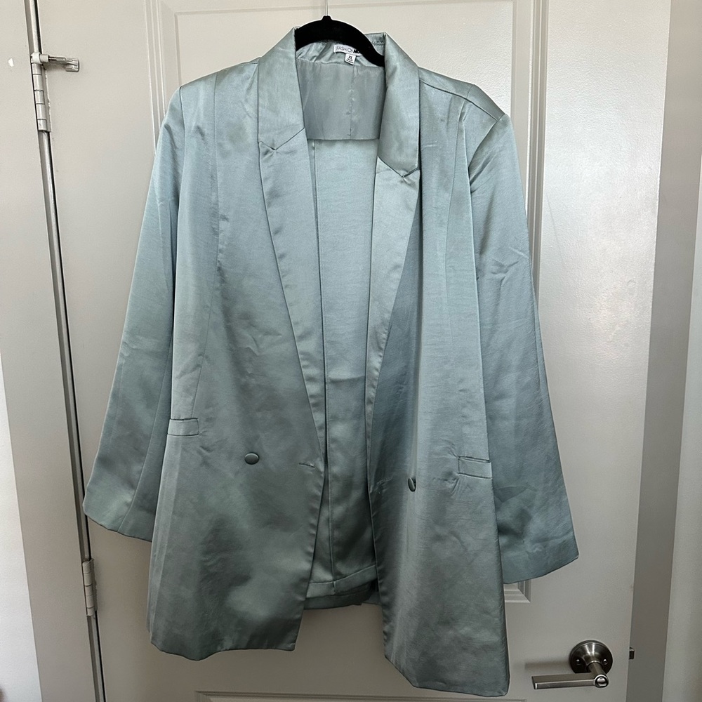 Forever 21 - Blue/Sage - Blazer/Pant set